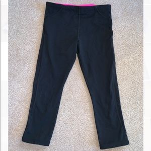 Lorna Jane Cropped Leggings
